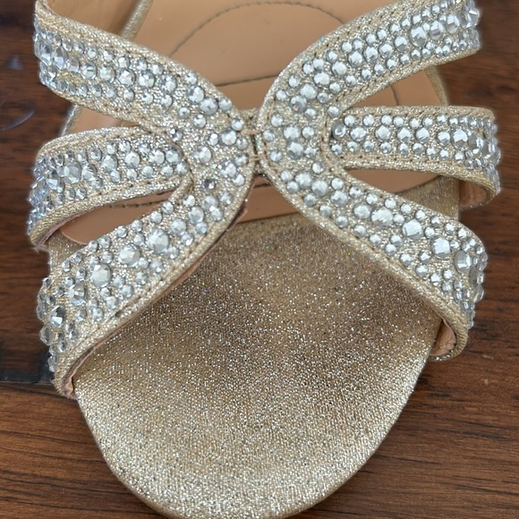 Badgley Mischka Womens Sparkly Gold Crystal Block Heel Sandals Size 9 Party - Picture 9 of 14